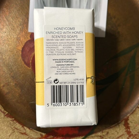ESSENCIAS de PORTUGAL Honey Scented Soap set of 2 - Picture 5 of 5
